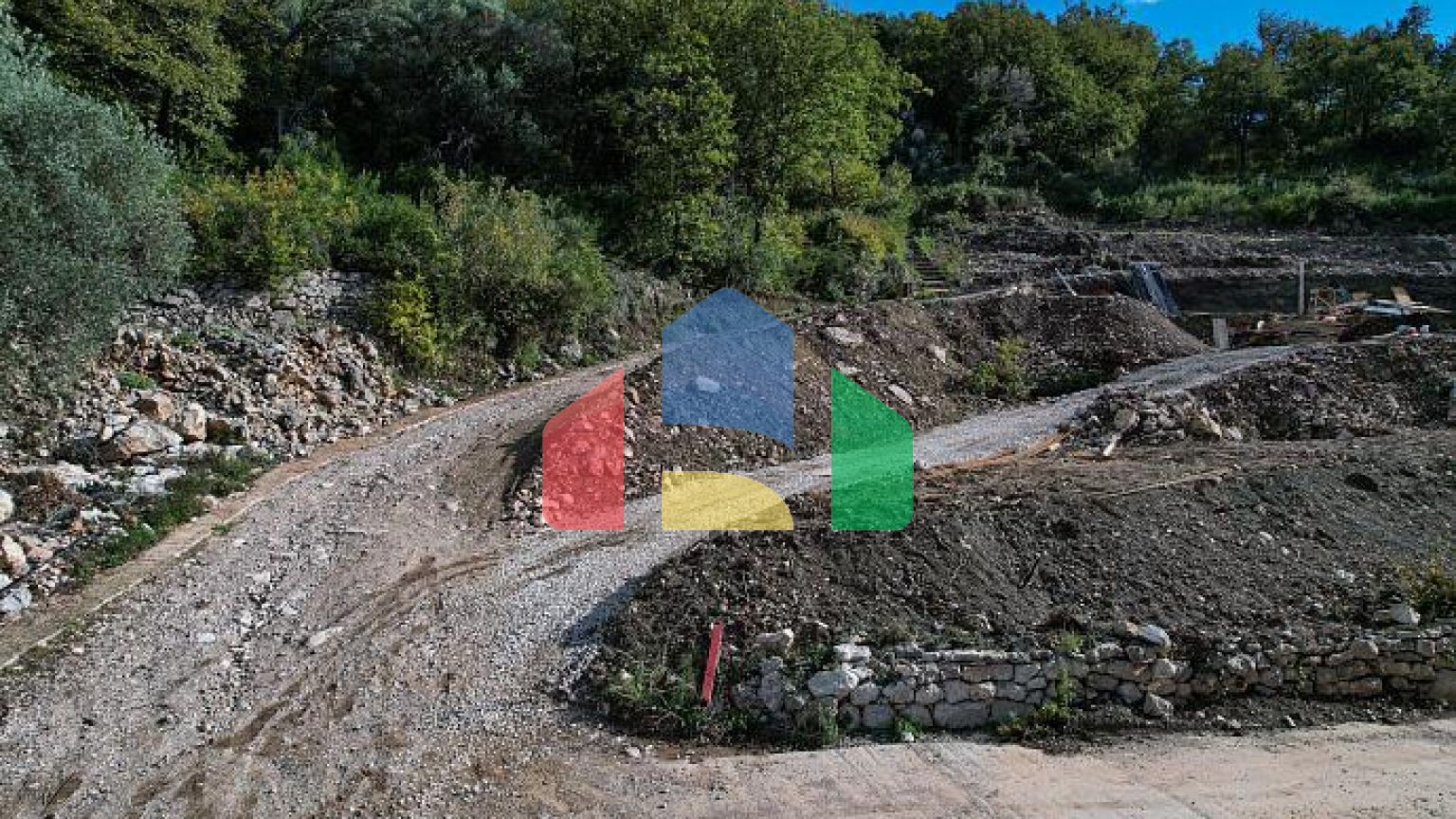 Уникальный участок площадью 450 м² в Режевичах