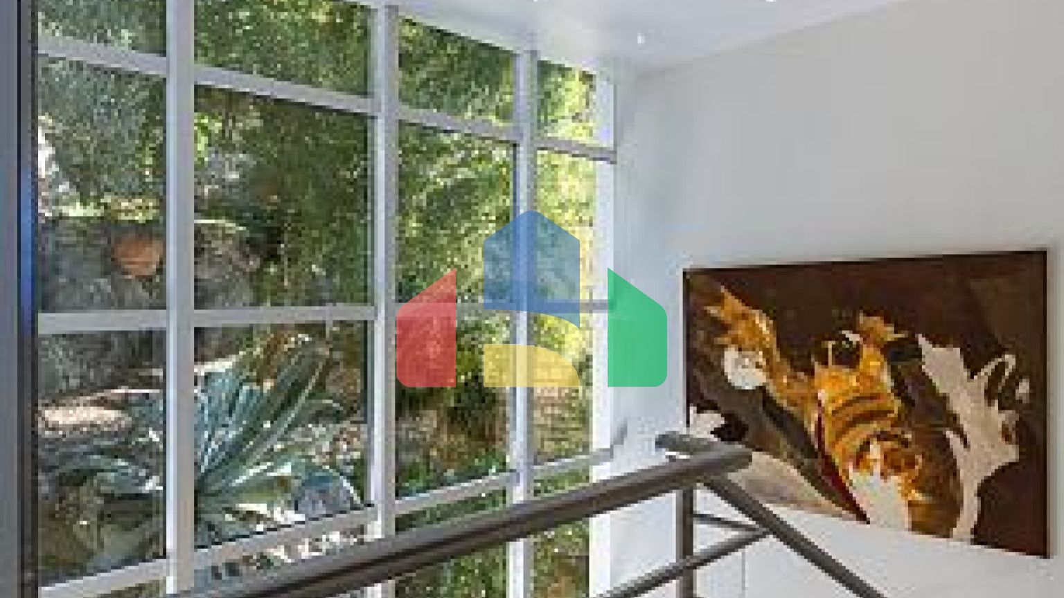 Элегантный каменный особняк с видом на море рядом со Святой Стефан