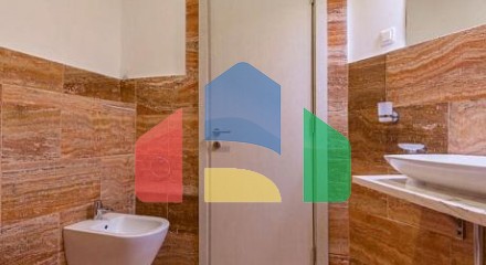 Комплекс из 6 вилл с бассейном с открытым видом на море