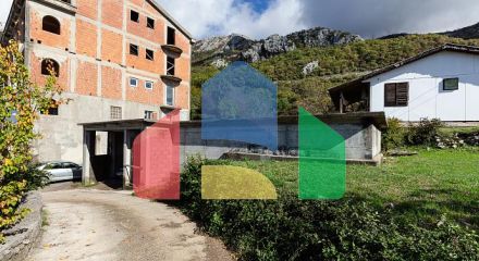 Участок с видом на море и собственным источником воды – Лапчичи, 1,000 м²