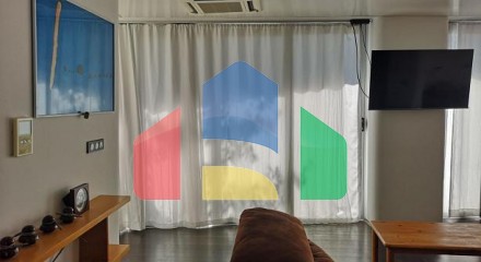 Дом общей площадью 333 м2 с тремя спальными комнатами