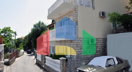 Дом в Херцег Нови