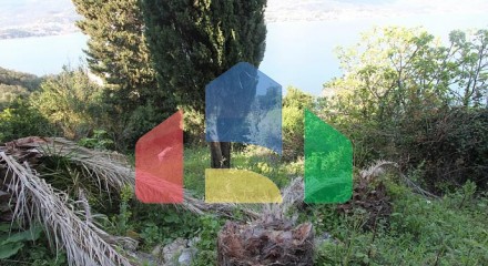 Участок в Нивице