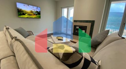 Жилой комплекс вилл в Дженовичи с панорамным видом на море вблизи Porto Novi