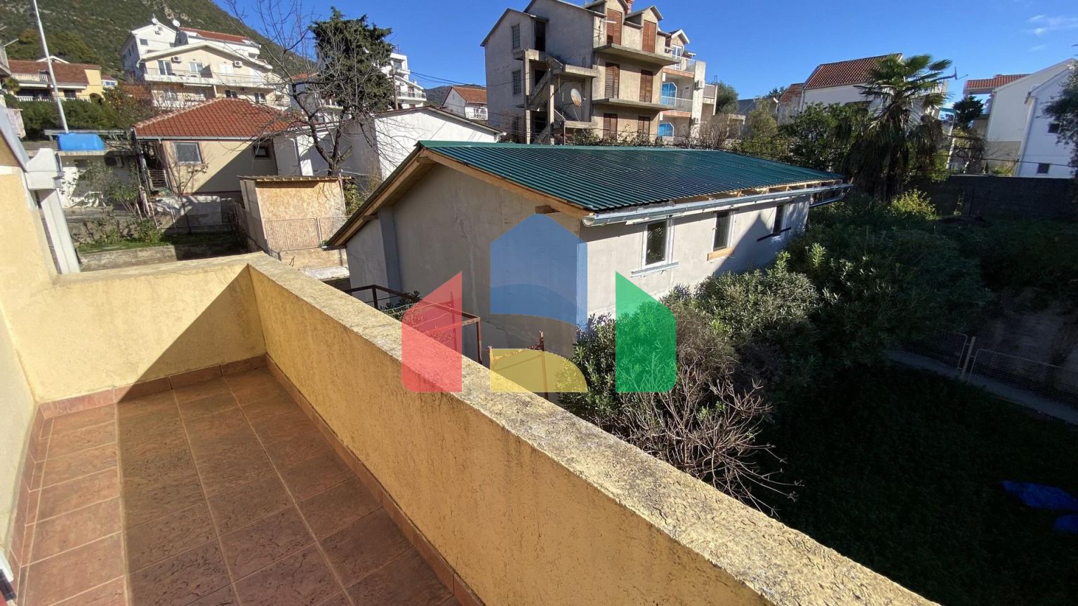 Дом в Дженовичи