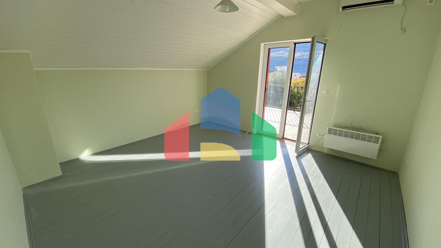 Дом в Дженовичи