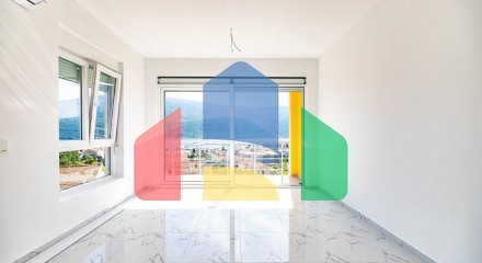 Современная двухкомнатная квартира с видом на горы и залив в Дженовичи
