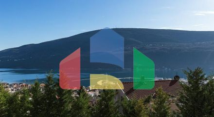 На продажу новые виллы в комплексе с видом на Боко-Которский залив На продажу новые виллы в комплексе с видом на Боко-Которский залив