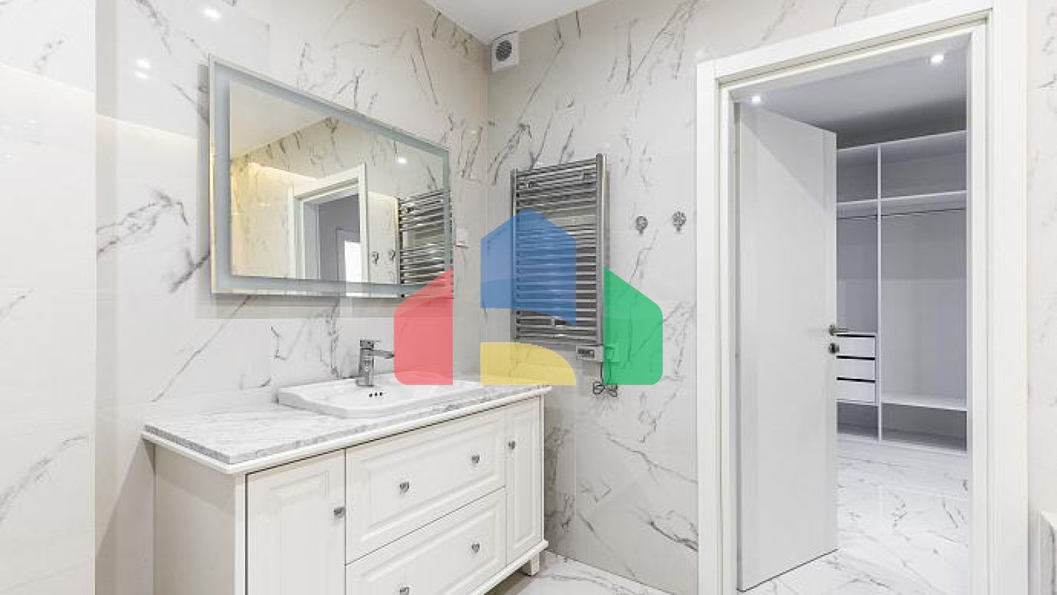 На продажу новые виллы в комплексе с видом на Боко-Которский залив