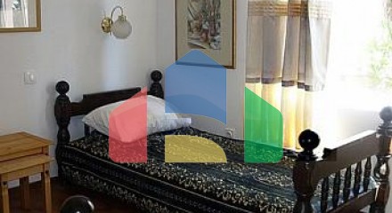 Дом с небольшим садом в Дженовичи