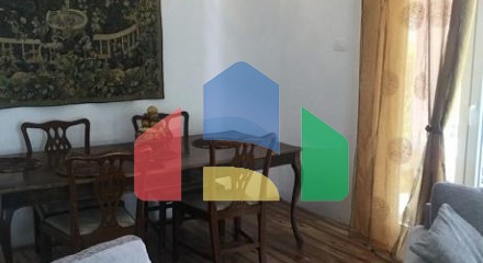 Дом с небольшим садом в Дженовичи