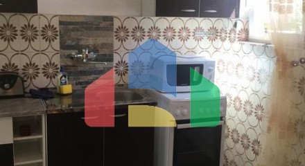 Дом с небольшим садом в Дженовичи