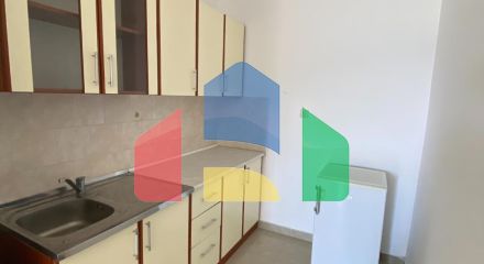 Апарт-отель в Игало, недалеко от института Симо Милошевича. Апарт-отель в Игало, недалеко от института Симо Милошевича.