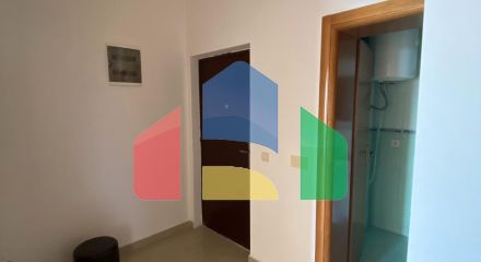 Апарт-отель в Игало, недалеко от института Симо Милошевича. Апарт-отель в Игало, недалеко от института Симо Милошевича.