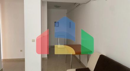 Апарт-отель в Игало, недалеко от института Симо Милошевича. Апарт-отель в Игало, недалеко от института Симо Милошевича.