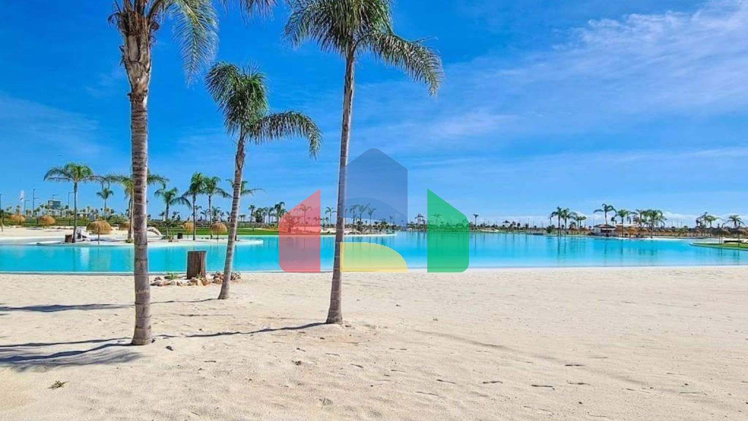 НОВЫЕ ВИЛЛЫ В ЧАСТНОМ ЗАКРЫТОМ КУРОРТЕ В ПРОВИНЦИИ МУРСИЯ