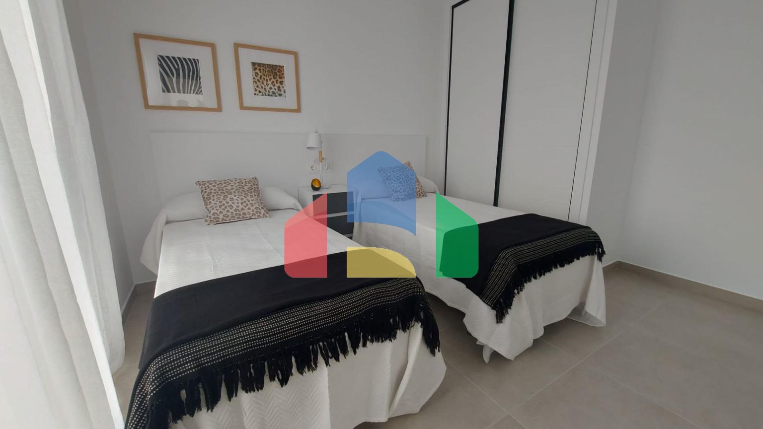 НОВЫЕ ВИЛЛЫ В РОЛДАНЕ