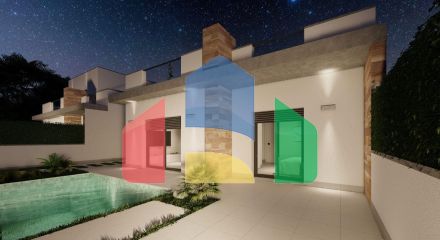 НОВЫЕ ВИЛЛЫ В РОЛДАНЕ