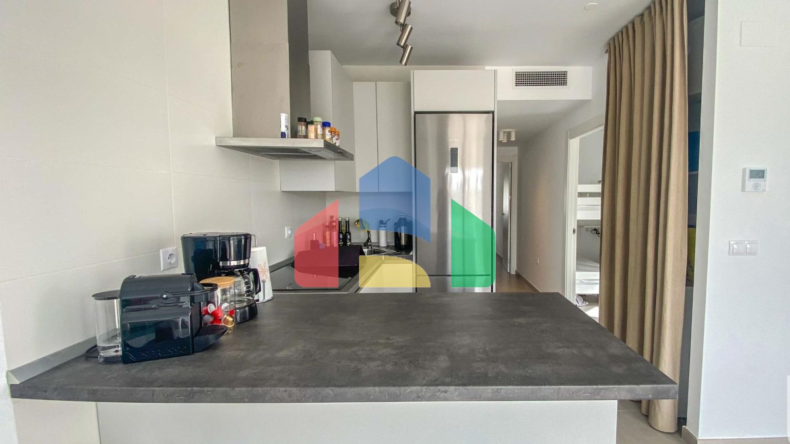 НОВЫЕ СМЕЖНЫЕ ВИЛЛЫ В ЛОС-АЛЬКАСАРЕС