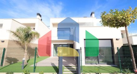 Дом в Los Alcázares ID B10519