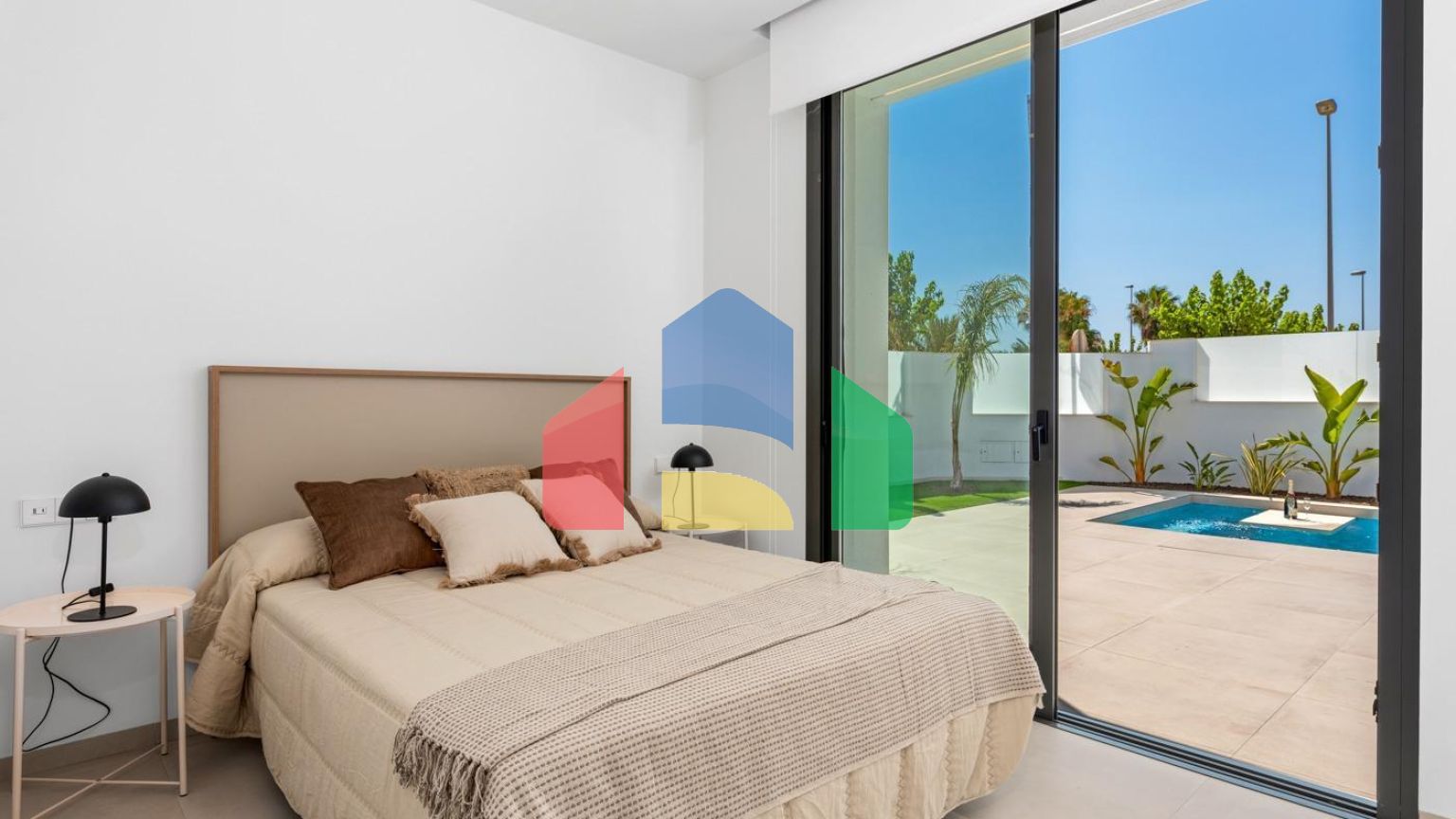 НОВЫЕ ВИЛЛЫ В ЛОС АЛЬКАСАРЕС