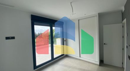 Новые виллы с частным бассейном в Лос-Алькасарес, Коста-Кальида Новые виллы с частным бассейном в Лос-Алькасарес, Коста-Кальида