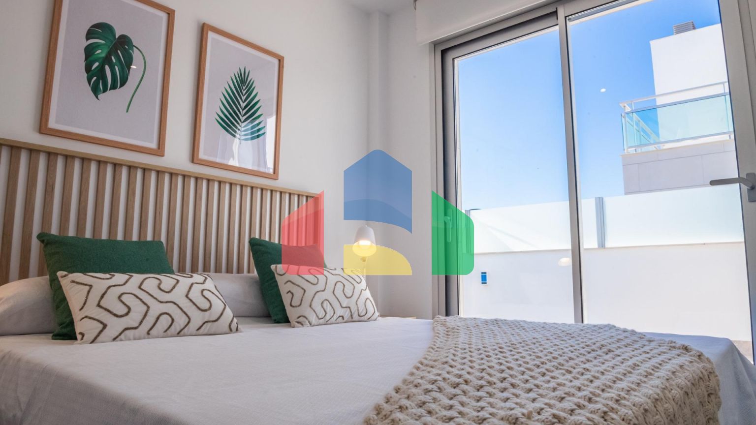 НОВЫЕ ВИЛЛЫ В ЛОС АЛЬКАСАРЕС