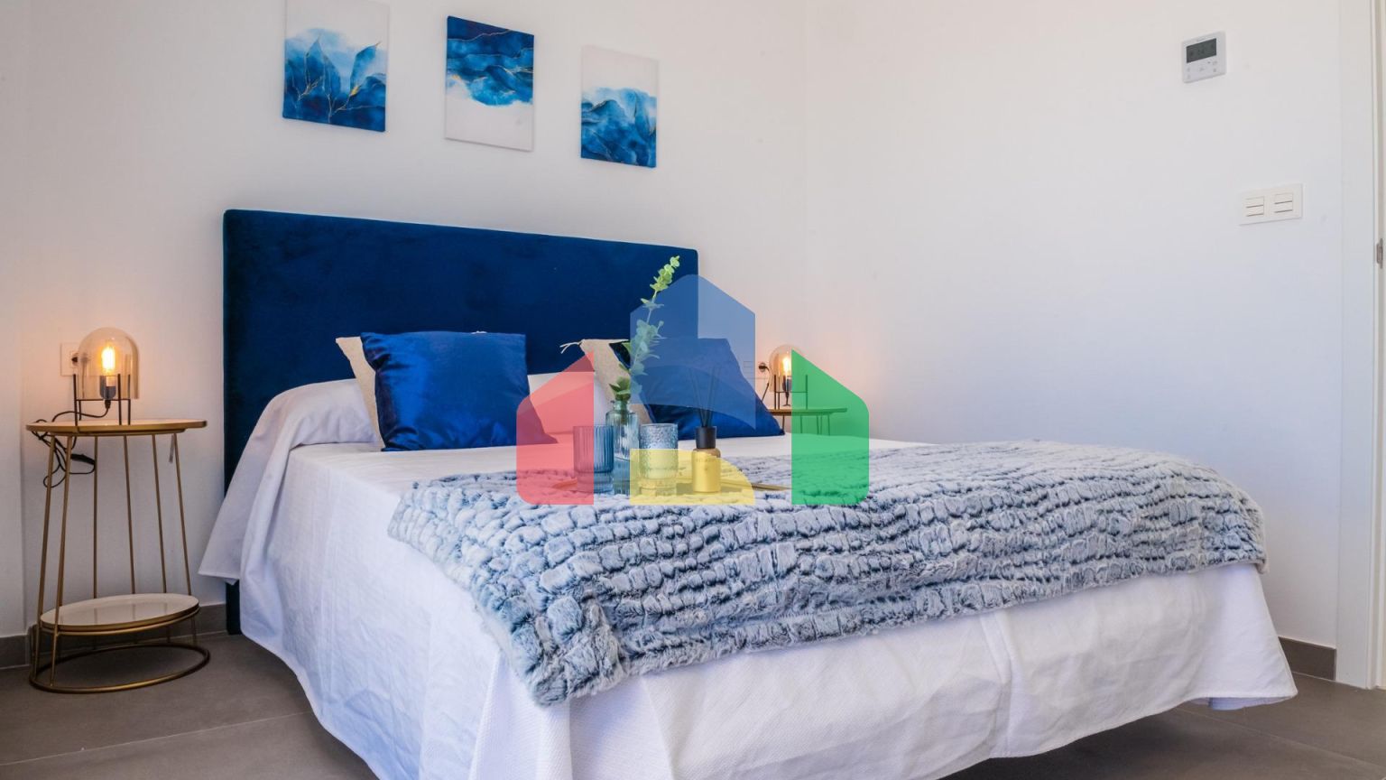 НОВЫЕ ВИЛЛЫ В ЛОС АЛЬКАСАРЕС