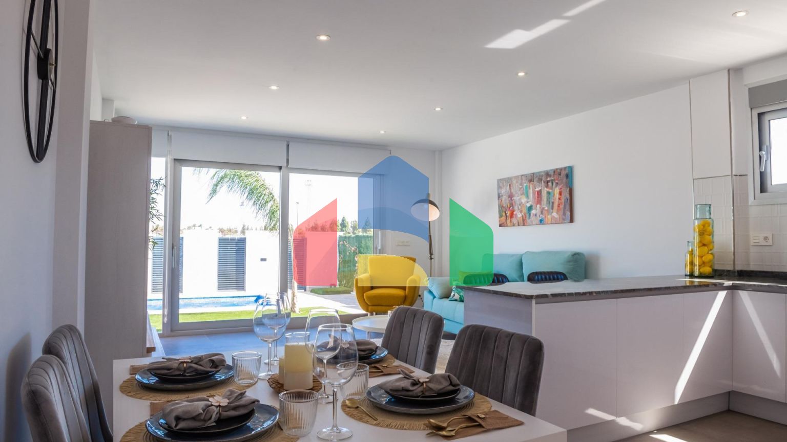 НОВЫЕ ВИЛЛЫ В ЛОС АЛЬКАСАРЕС