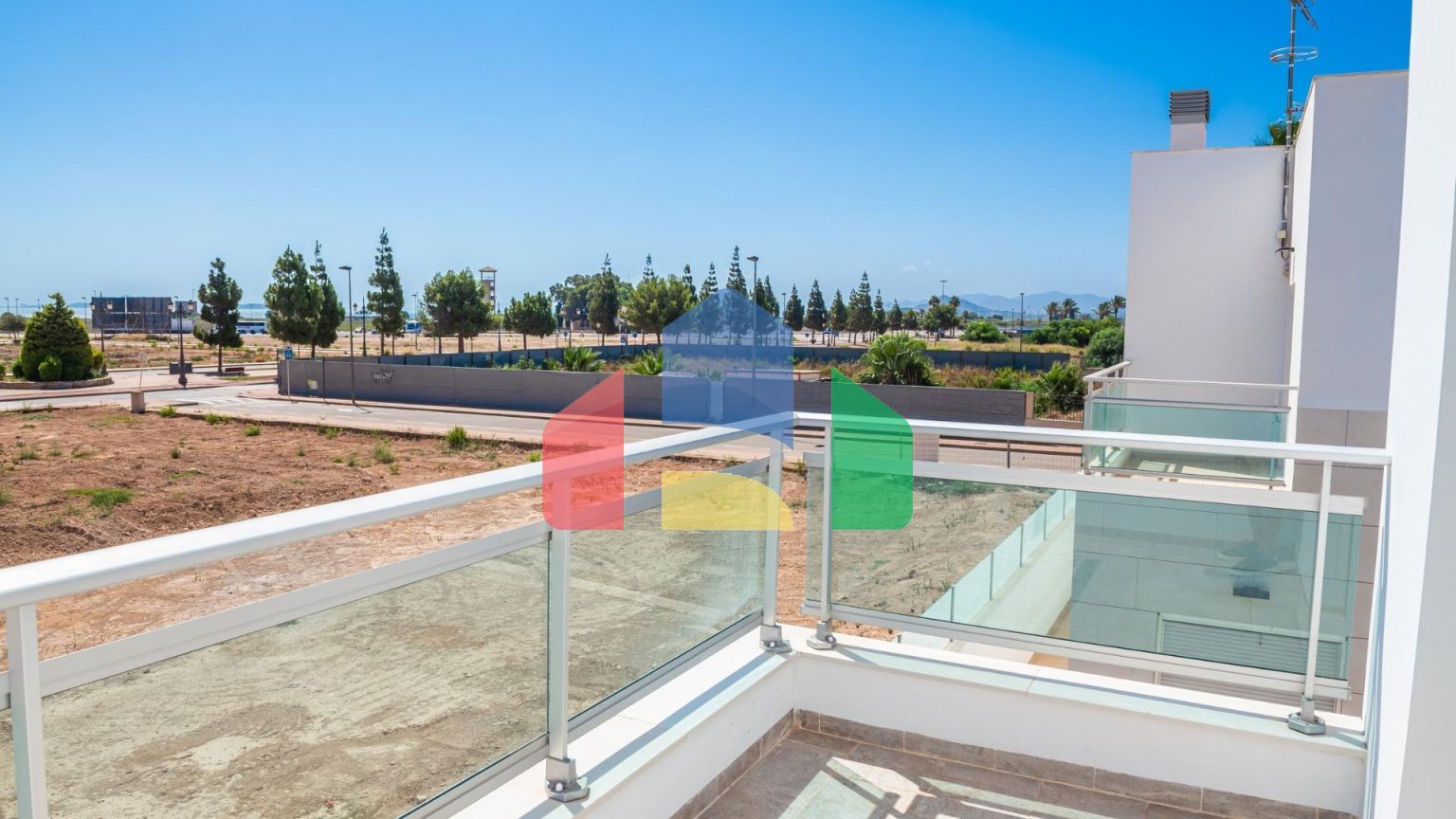 НОВЫЕ ВИЛЛЫ В ЛОС АЛЬКАСАРЕС