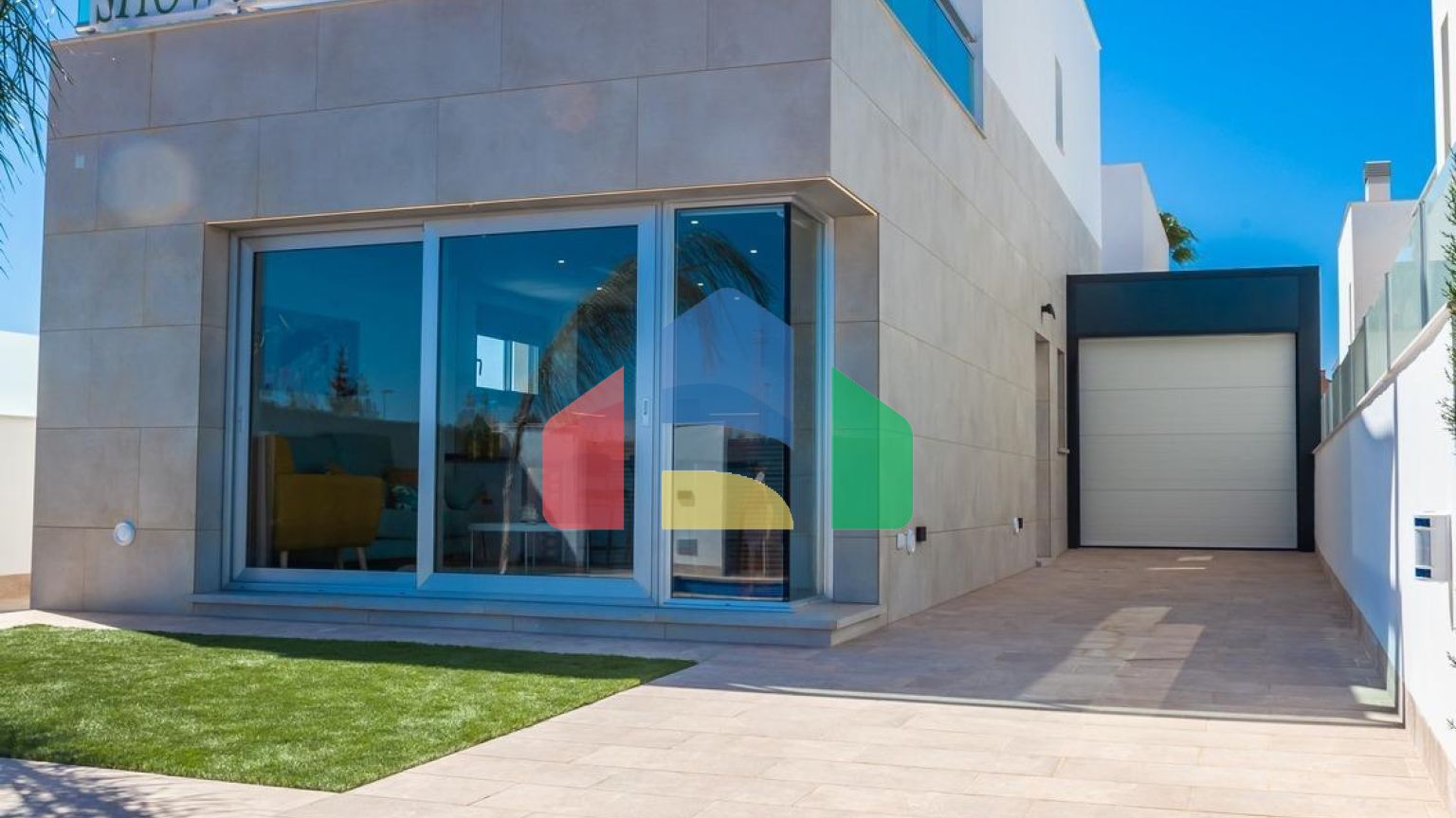 НОВЫЕ ВИЛЛЫ В ЛОС АЛЬКАСАРЕС