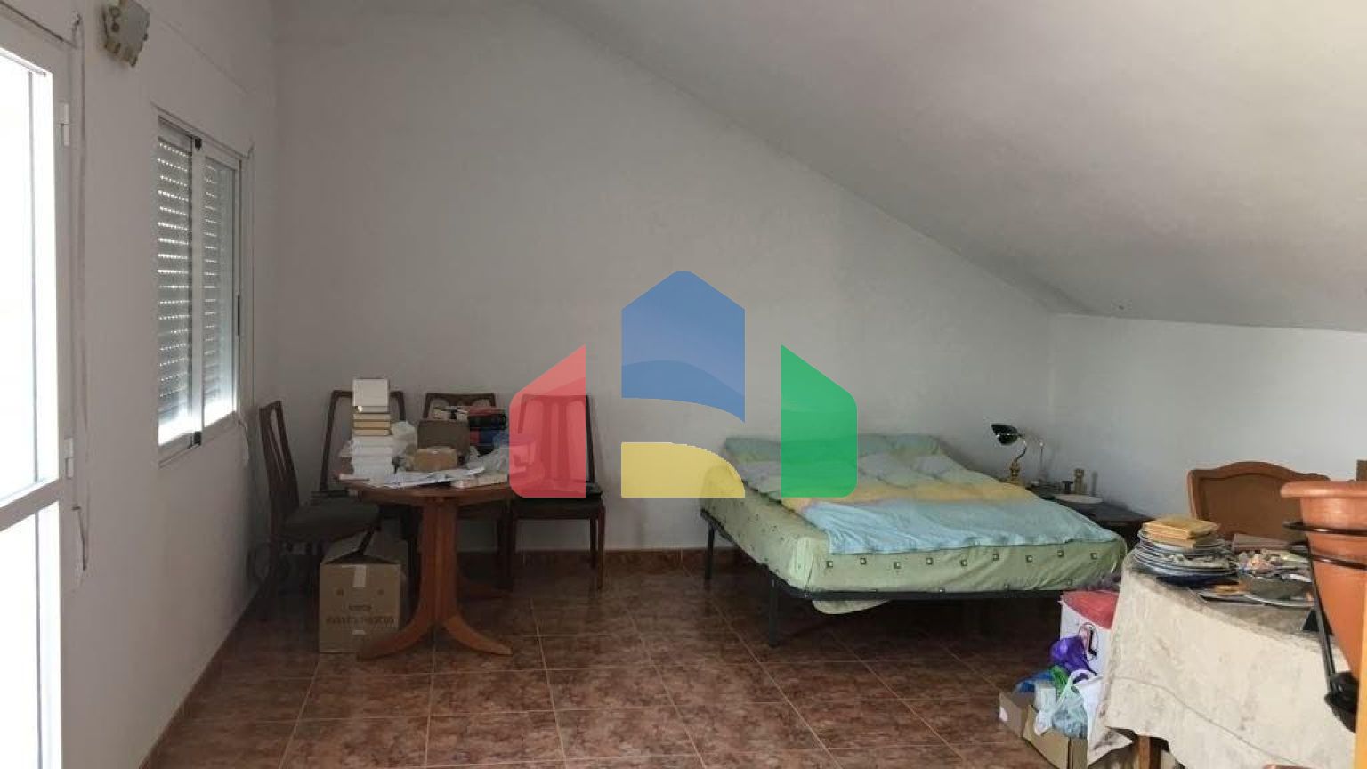 Продается дуплекс в Лос Альказарес для большой семьи!