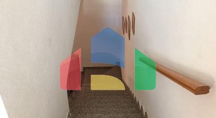 Продается дуплекс в Лос Альказарес для большой семьи!