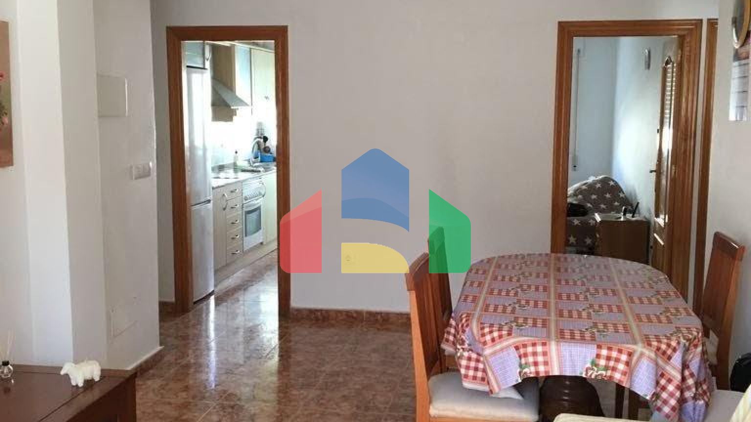 Продается дуплекс в Лос Альказарес для большой семьи!