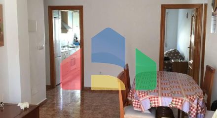 Продается дуплекс в Лос Альказарес для большой семьи!