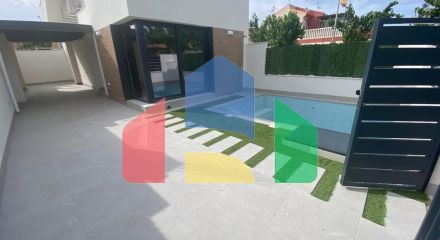 Newly Built Villas with Private Pool in Los Alcázares, Costa Cálida