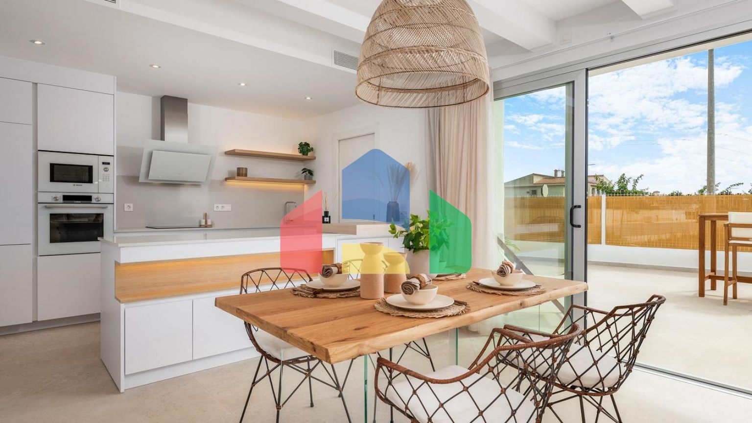 НОВЫЕ ВИЛЛЫ В ЛОС АЛЬКАСАРЕС