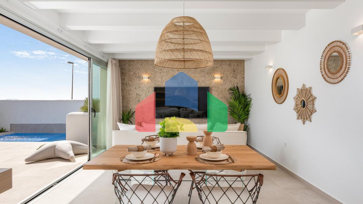 НОВЫЕ ВИЛЛЫ В ЛОС АЛЬКАСАРЕС