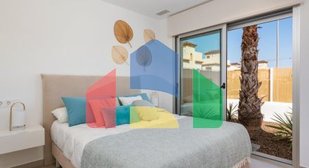 НОВЫЕ ВИЛЛЫ В ИБИЦЕНСКОМ СТИЛЕ В ЛОС-АЛЬКАСАРЕСЕ