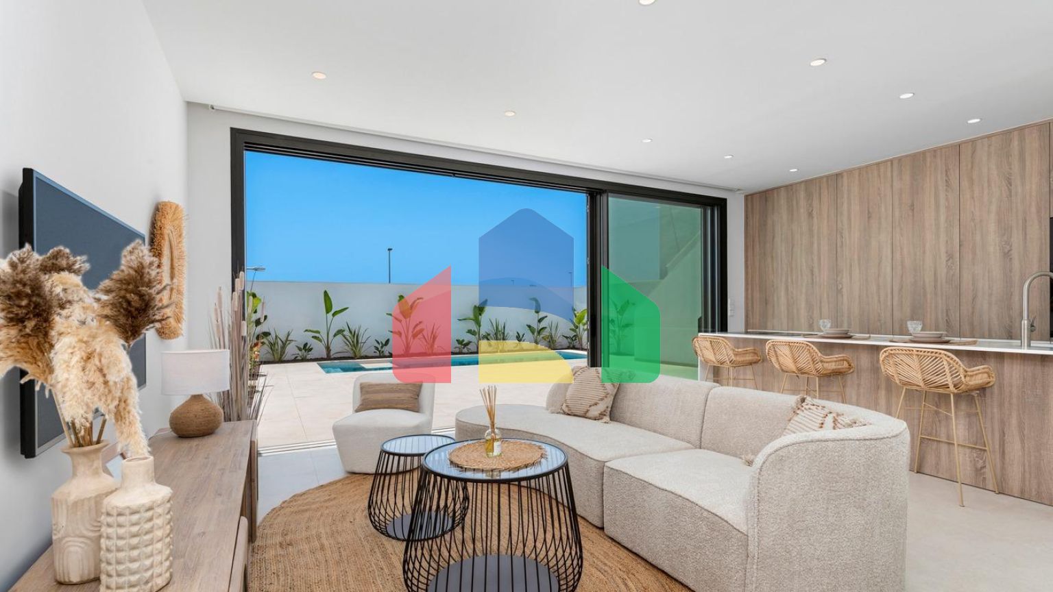 НОВЫЕ ТАУНХАУСЫ В ЛОС АЛЬКАСАРЕС