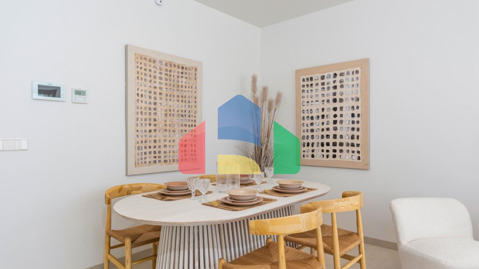 НОВЫЕ ТАУНХАУСЫ В ЛОС АЛЬКАСАРЕС