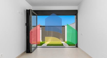 НОВЫЕ ТАУНХАУСЫ В ЛОС АЛЬКАСАРЕС