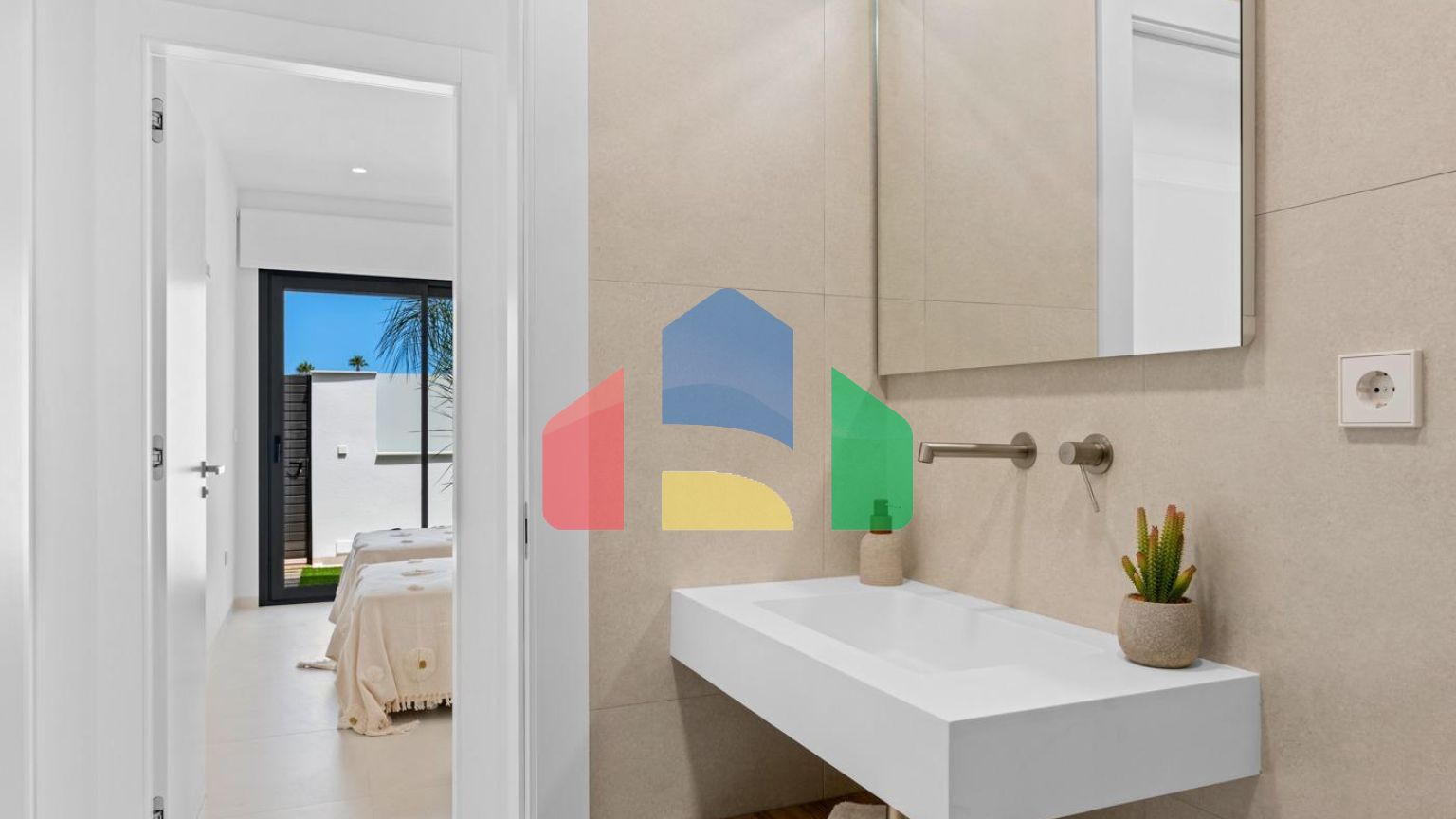 НОВЫЕ ТАУНХАУСЫ В ЛОС АЛЬКАСАРЕС