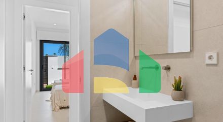 НОВЫЕ ТАУНХАУСЫ В ЛОС АЛЬКАСАРЕС