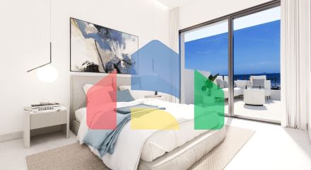 Роскошные новые виллы на набережной в Лос-Алькасаресе