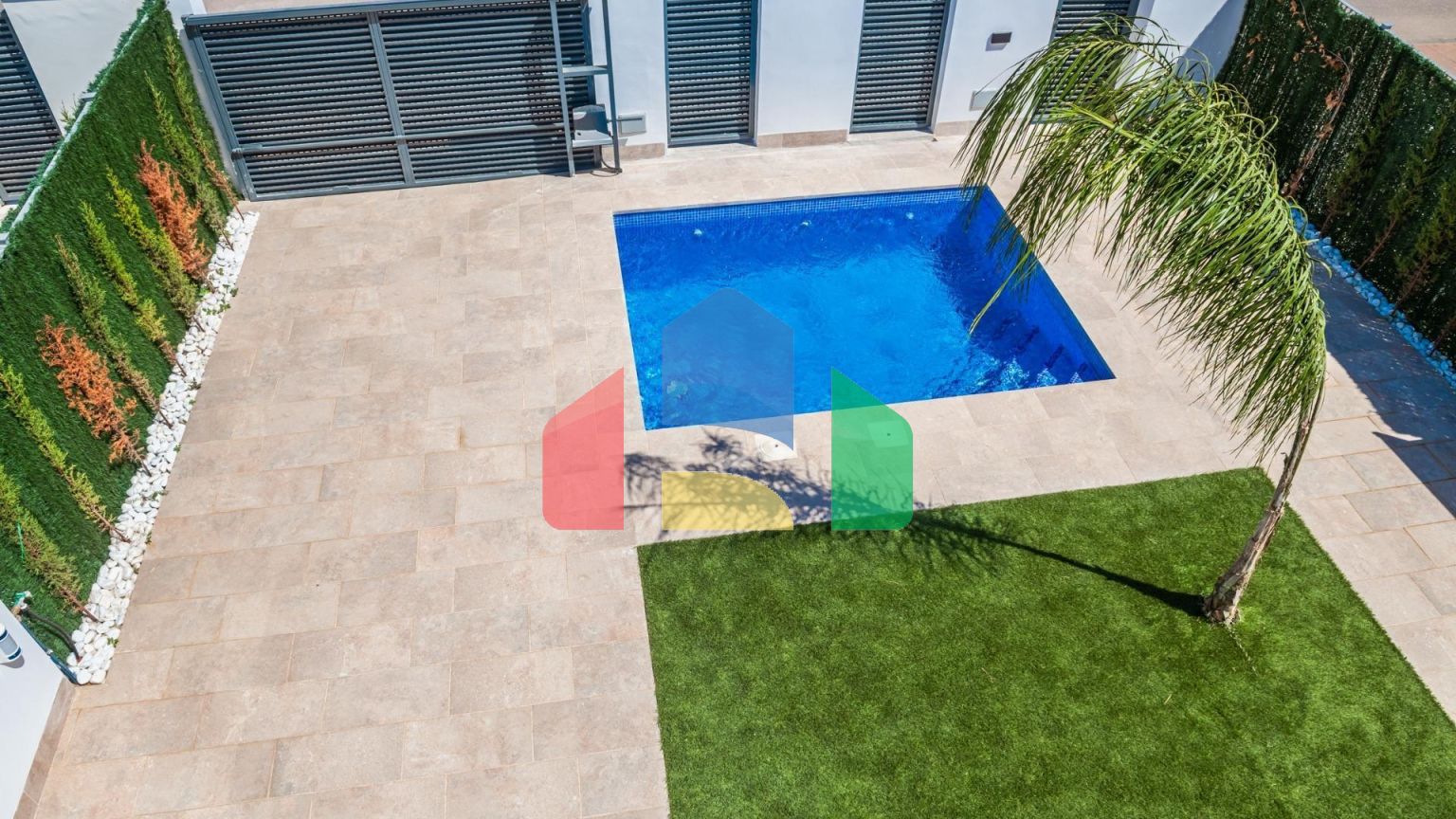 НОВЫЕ ВИЛЛЫ В ЛОС АЛЬКАСАРЕС