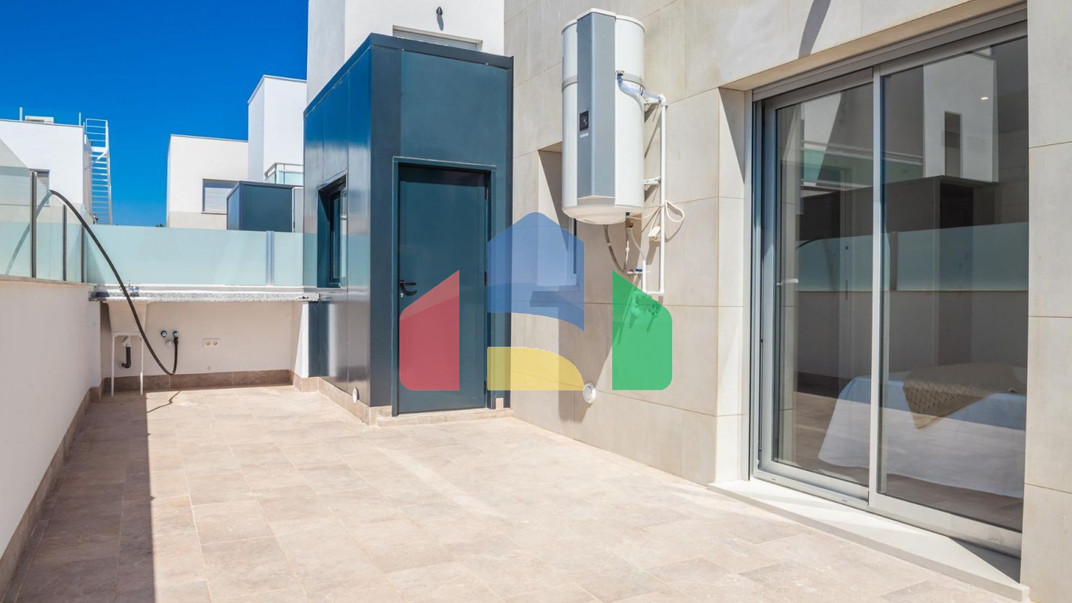 НОВЫЕ ВИЛЛЫ В ЛОС АЛЬКАСАРЕС