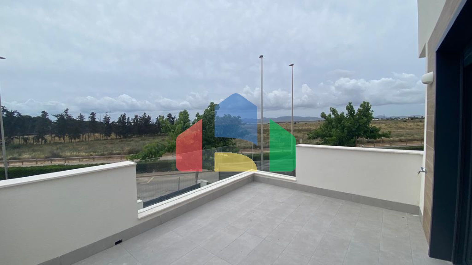 Новые виллы с частным бассейном в Лос-Алькасарес, Коста-Кальида