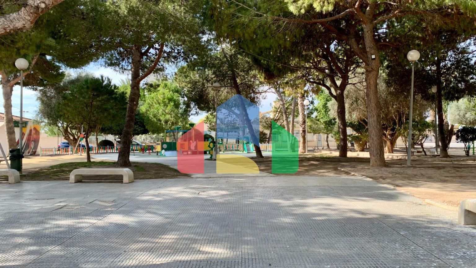 НОВАЯ ВИЛЛА В ЛОС АЛЬКАСАРЕС