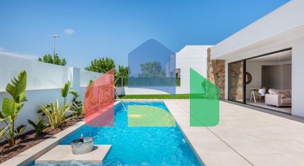 NEW BUILD VILLAS IN LOS ALCAZARES